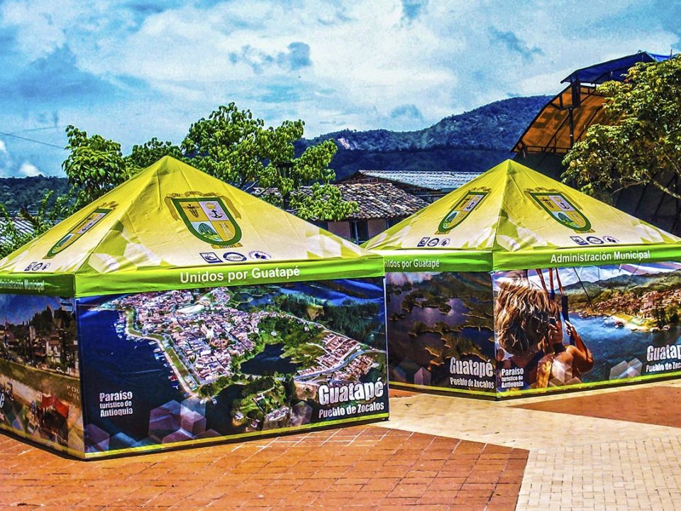 Carpa tipo Kiosco - Impresión Publicitaria