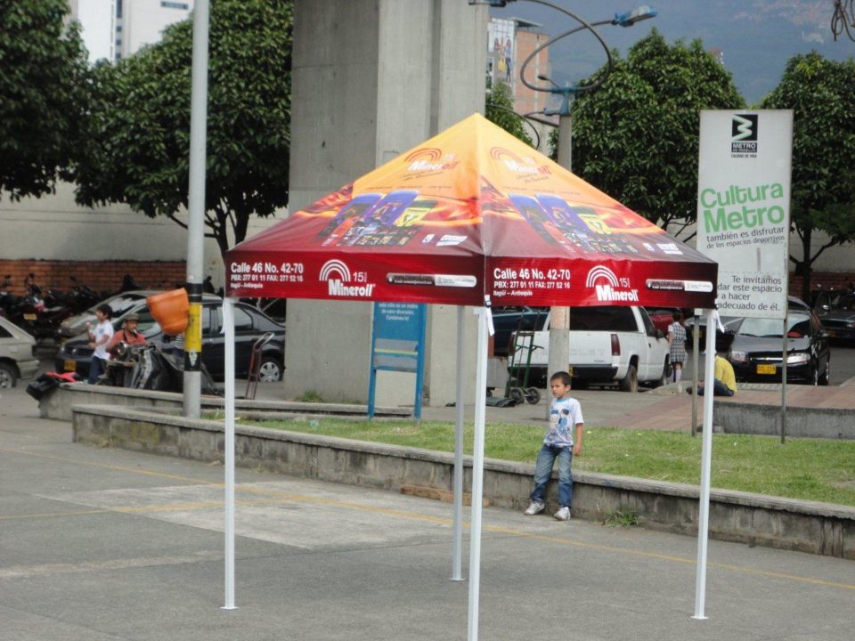 Carpa tipo Kiosco  2x2 - Logo
