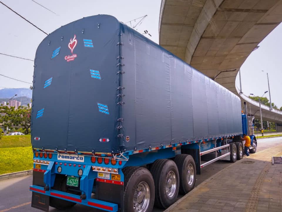Carpa Tractomula - Lona azul